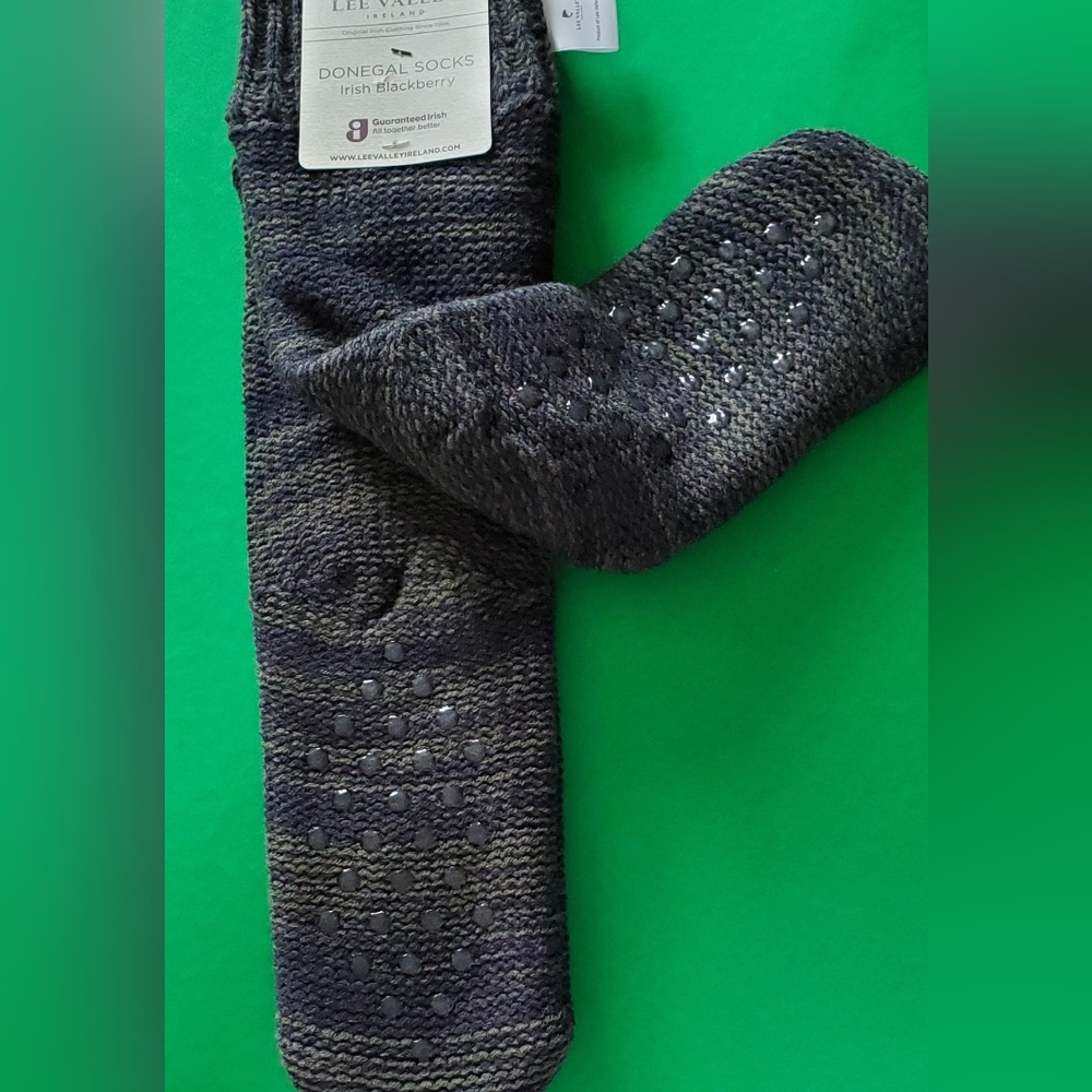 Irish Blackberry Socks - Green Regular